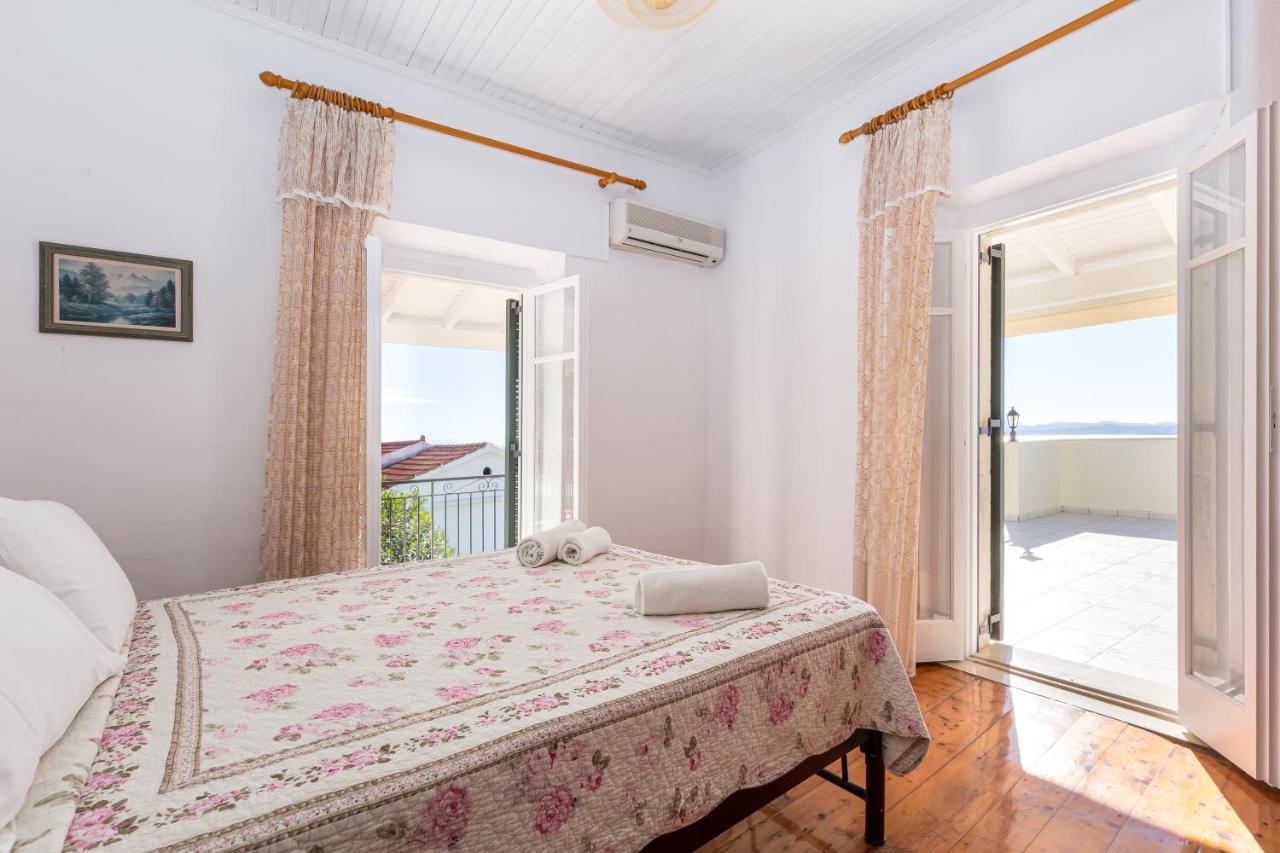 Villa Georgina Nisaki  Exteriér fotografie