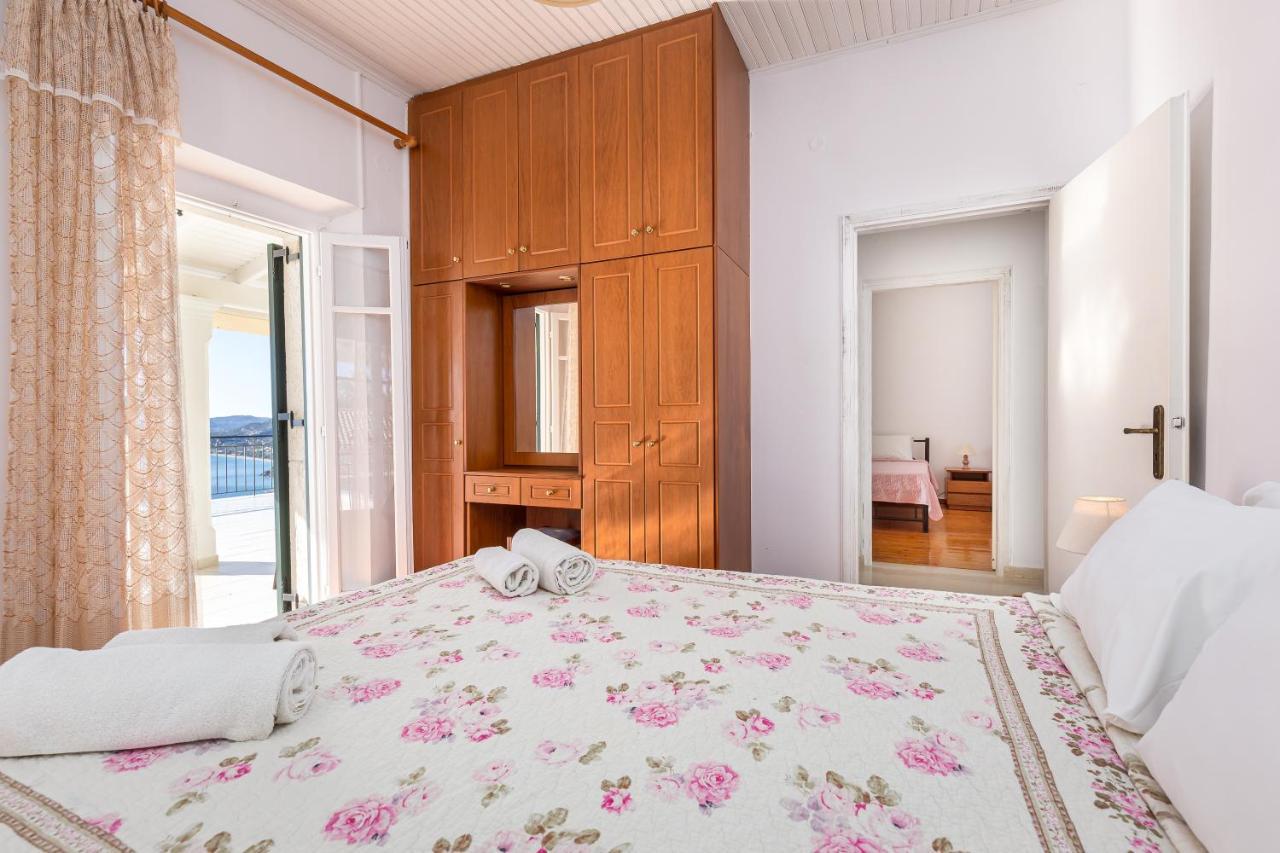Villa Georgina Nisaki  Exteriér fotografie